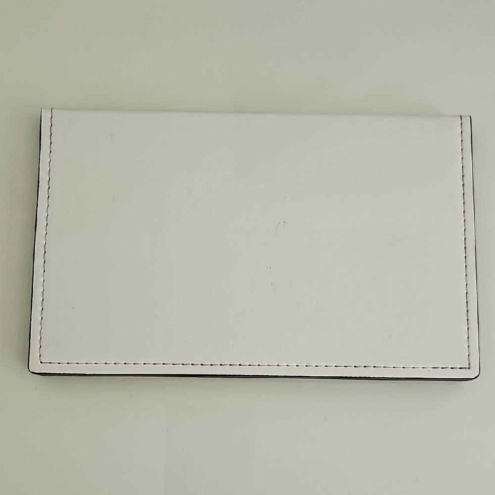 Natasha Denona Elegant White Palette - Picture 3 of 3
